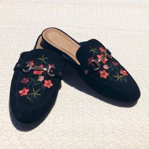 Embroidered Mules! Size 8